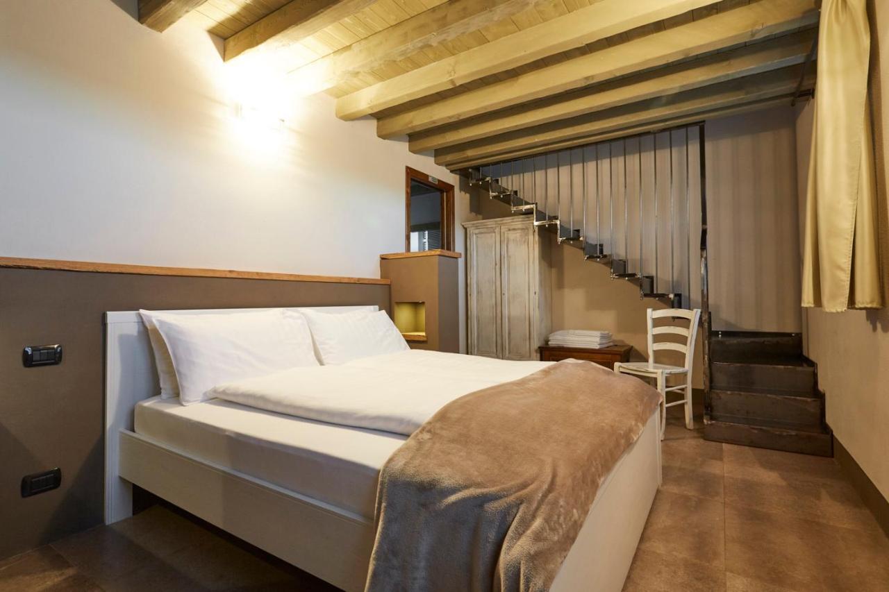פידנצה Agriturismo Alba Del Borgo מראה חיצוני תמונה